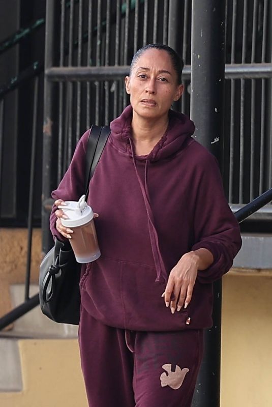 TRACEE ELLIS ROSS Leaves a Gym Session in Los Angeles 01/29/2026