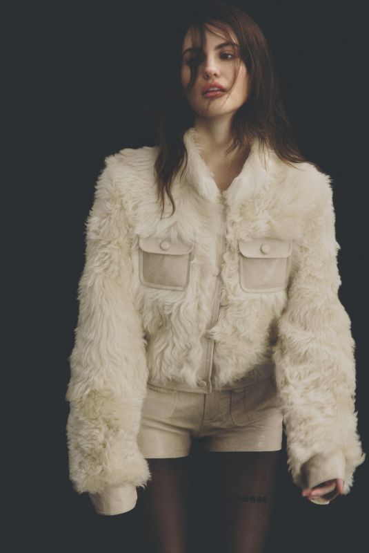 TREW MULLEN for Numero Netherlands, January 2026