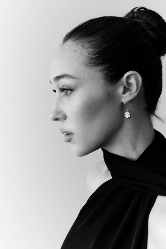 ALYCIA DEBNAM-CAREY for Harper