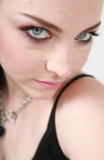 AMY LEE for Trip Fontaine Rock Sound 2006