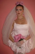 ANNABELLE HOY - Valentine