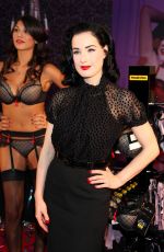 DITA VON TEESE Presents New WonderBra Collection 09/26/2009