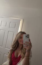 ELLIE BLUE - Instagram Photos 02/26/2026