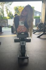 ELLIE BLUE - Instagram Photos and Video 02/24/2026
