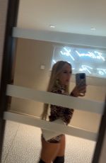 ELLIE BLUE - Instagram Photos and Videos 02/22/2026