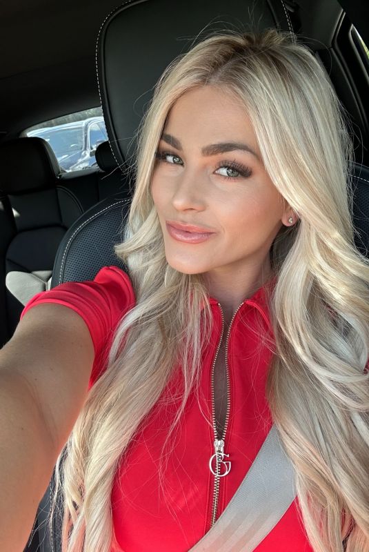 EMILY CAITLIN FAULKNER - Instagram Photos 02/10/2026