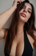 EMILY RATAJKOWSKI for Oner Active Campaign 2026