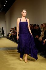 EMILY RATAJKOWSKI Walks Runway at Tory Burch Show at NYFW in New York City 02/11/2026