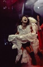FLORENCE WELCH Performs at a Concert at The O2 Arena in London 02/16/2026