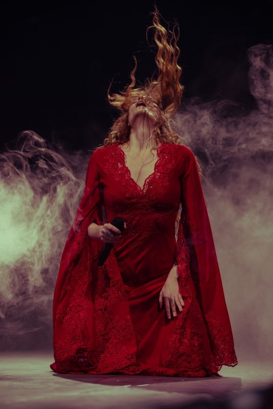 FLORENCE WELCH Performs at a Concert at The O2 Arena in London 02/16/2026