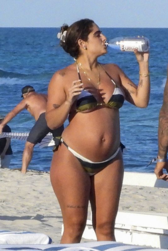 ISABELLA LADERA in Bikini at a Bday in Miami 02/21/2026