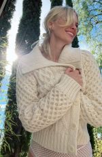 JANUARY JONES - Instagram Photos and Video 02/15/2026