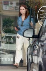 JOEY KING Leaves a Nail Salon in Los Feliz 02/17/2026