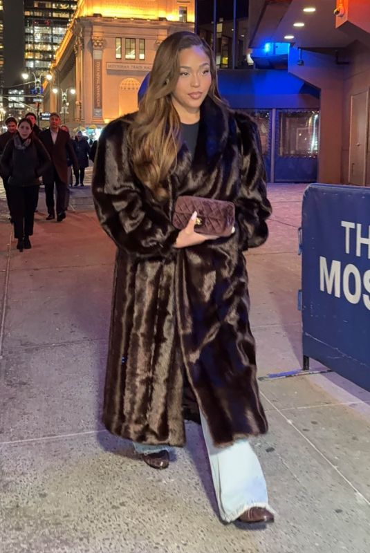 JORDYN WOODS Arrives at Knicks Game in New York City 02/10/2026