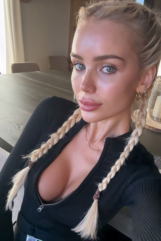 JULIA CAVANAGH - Instagram Photos 02/05/2026