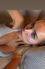 JULIA CAVANAGH - Instagram Photos 02/25/2026