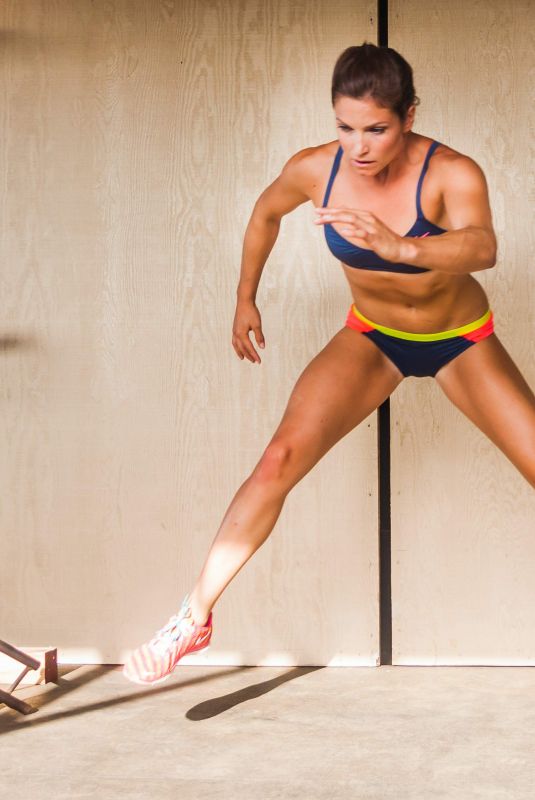 JULIA MANSUCO - Winter Games Workout, Sochi 2014