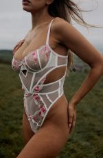 KARA DEL TORO for Lounge Valentine