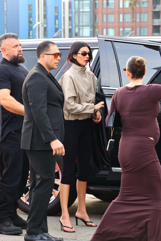 KENDALL JENNER Arrives at 2026 Fanatics Super Bowl Party in San Francisco 02/07/2026