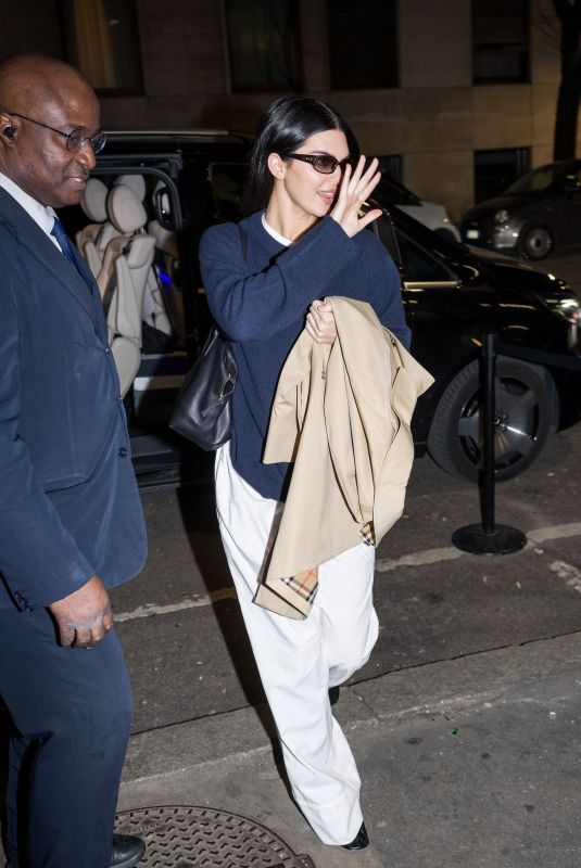 KENDALL JENNER Out and About at Milan Fashion Week in Milan 02/25/2026