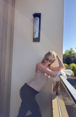 KYLA DODDS - Instagram Photos 02/04/2026