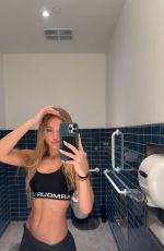 KYLA DODDS - Instagram Photos and Video 02/11/2026