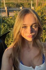 KYLA DODDS - Instagram Photos and Video 02/13/2026