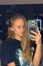 KYLA DODDS - Instagram Photos and Video 02/18/2026
