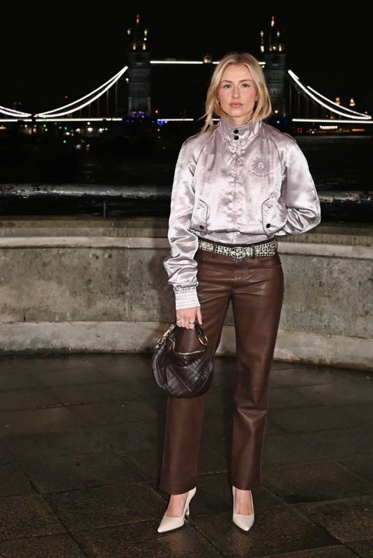 LEAH WILLIAMSON at Burberry Winter 2026 Show at London Fashion Week 02/23/2026