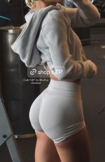 LEILA FALER - Instagram Photos 02/11/2026