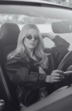 LINDSAY BREWER - Instagram Photos 02/19/2026
