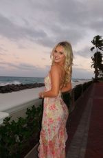 LINDSAY BREWER - Instagram Photos 02/26/2026