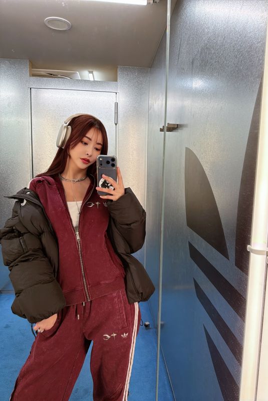 MAKOTO MINAMI - Instagram Photos 02/20/2026