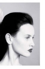 MILENA SMIT in Harper