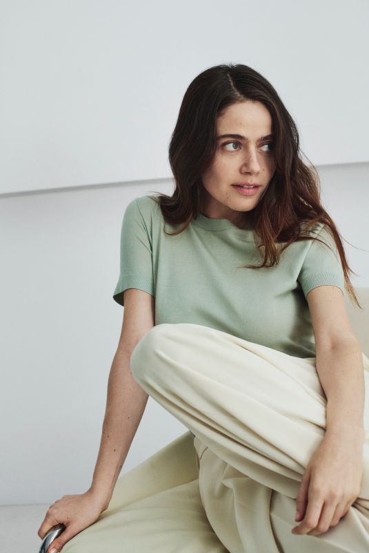 MOLLY GODON for Theory Spring 2026 Campaign