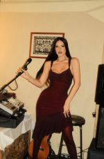 ORIOLA MARASHI - Instagram Photos 02/04/2026