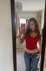PHOEBE GINGER - Instagram Photos 02/25/2026