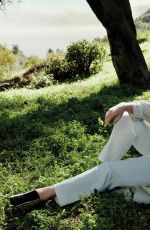 SARAH SNOOK for Vogue China, February 2026