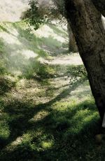 SARAH SNOOK for Vogue China, February 2026