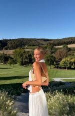 SOPHIA LUDERS - Instagram Photos 02/18/2026