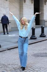 SYDNEY SWEENEY Arrives at New York Stock Exchange to Ring Opening Bell 02/09/2026