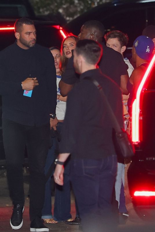 ANASTASIA KARANIKOLAOU Arrives at Justin Bieber