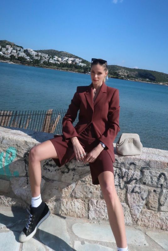 ANNA MARIA OLBRYCHT - Instagram Photos 03/02/2026