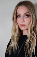 ANNABELLE WALLIS - Instagram Photos 03/07/2026