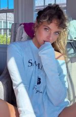 ANNE WINTERS - Instagram Photos 03/03/2026