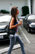AUDRINA PATRIDGE at Coffee Bean and Tea Leaf in Hollywood 09/13/2008