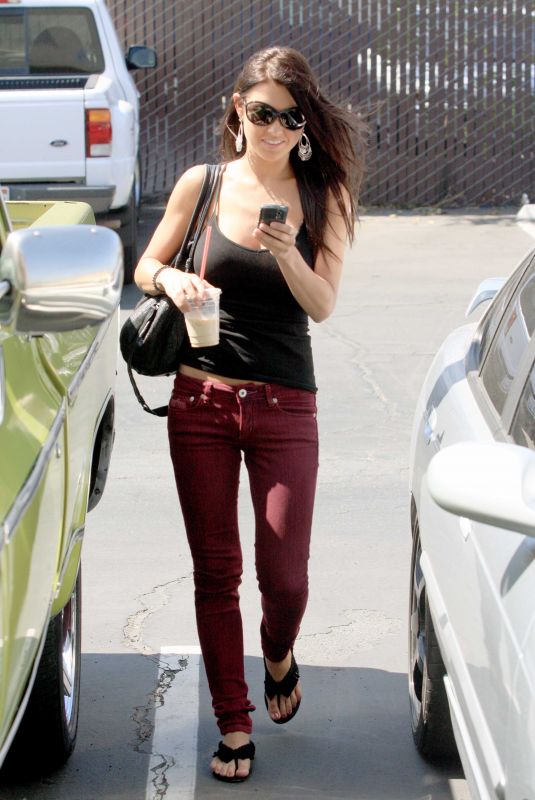 AUDRINA PATRIDGE Running Errands and Attending an Event in Los Angeles 09/17/2008