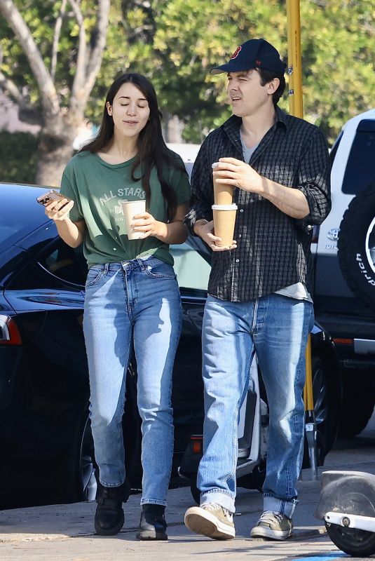 CAYLEE COWAN and Casey Affleck Out for Coffee at Blue Bottle in Los Feliz 03/25/2026