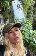 CHRISTINA AGUILERA - Instagram Photos 03/25/2026