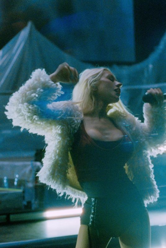 CHRISTINA AGUILERA - Instagram Photos 03/26/2026